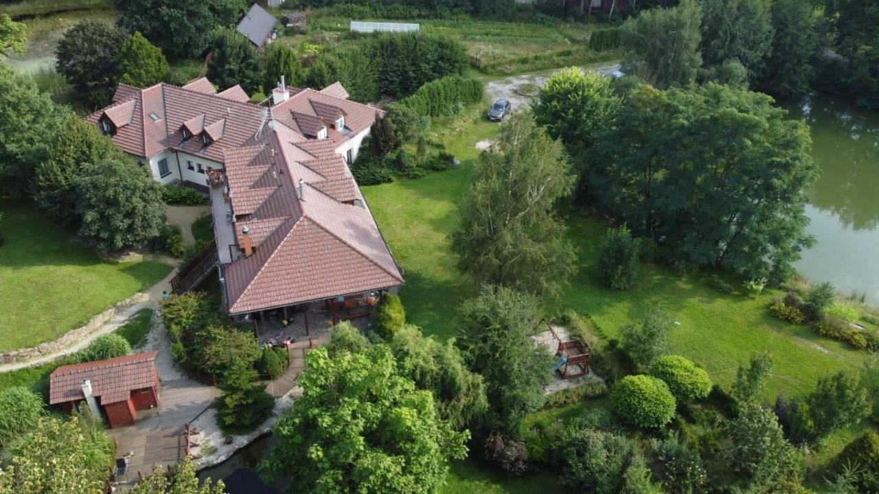 Ivanek guest house Zvíkovské Podhradí Extérieur photo
