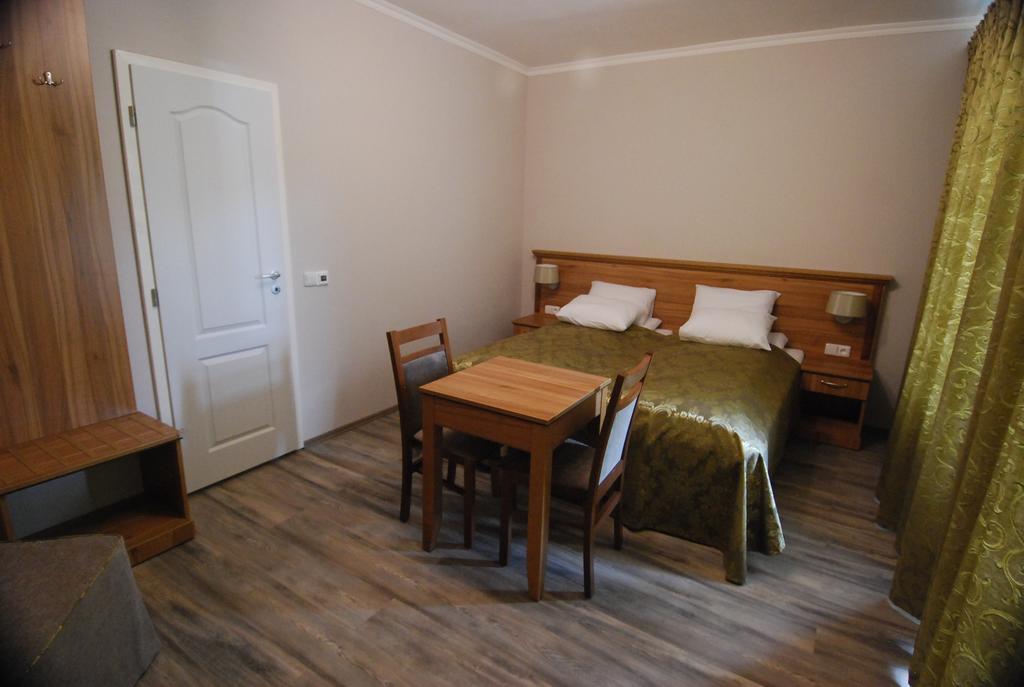 Ivanek guest house Zvíkovské Podhradí Extérieur photo