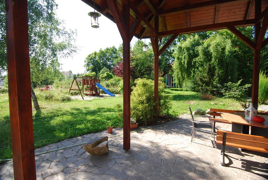 Ivanek guest house Zvíkovské Podhradí Extérieur photo